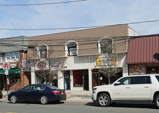 Plus de détails pour 125 Front St, Massapequa Park, NY - Local commercial à vendre