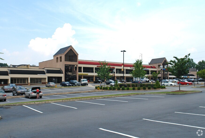 5920 Roswell Rd NE, Sandy Springs, GA à louer - Photo de l’immeuble – Image 2 sur 3