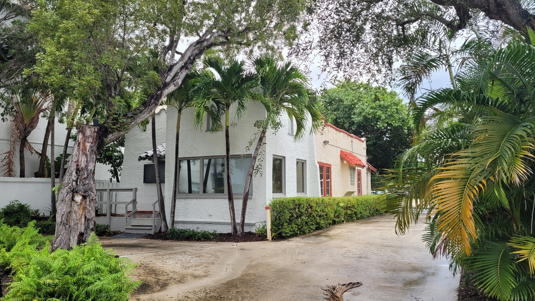 265 NE 5th Ave, Delray Beach, FL à louer Photo de l’immeuble– Image 1 sur 17