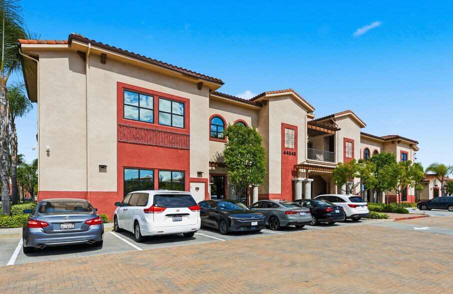 44065 Margarita Rd, Temecula, CA à louer - Photo de l’immeuble – Image 3 sur 10