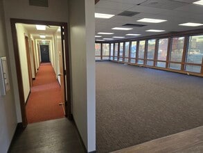 12008 Meridian Ave E, Puyallup, WA à louer Photo intérieure– Image 1 sur 7