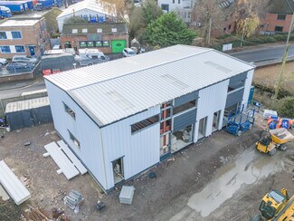 Plus de détails pour 10-12 Lower Tuffley Ln, Gloucester - Industriel/Logistique à louer