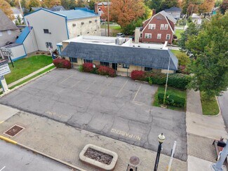 Plus de détails pour 414 Lincolnway, La Porte, IN - Bureau à vendre