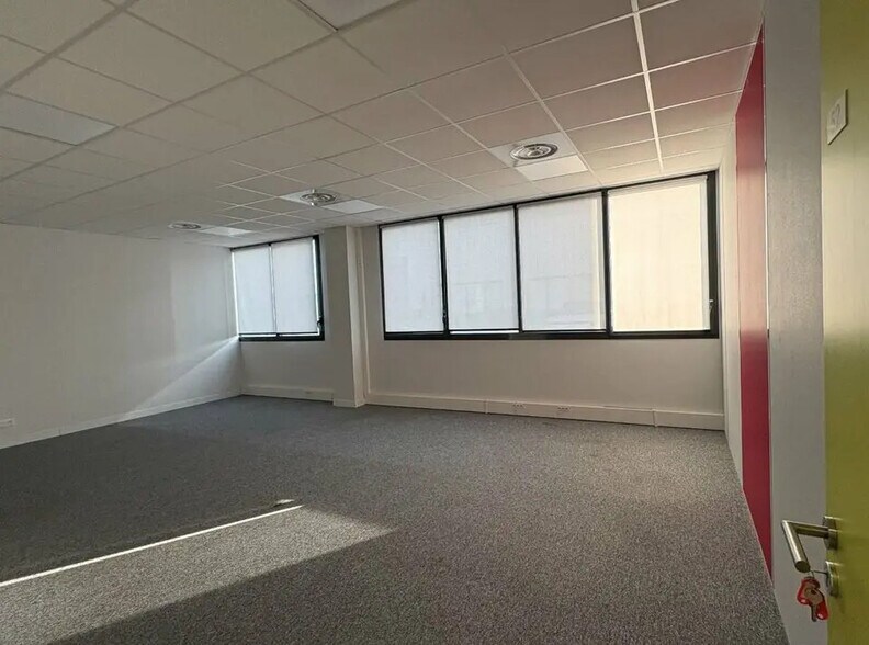 Bureau dans Lyon à louer - Photo intérieure – Image 3 sur 7