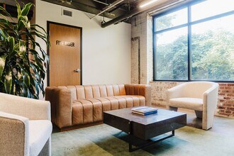 110 Somerville Ave, Chattanooga, TN à louer Photo intérieure– Image 2 sur 13