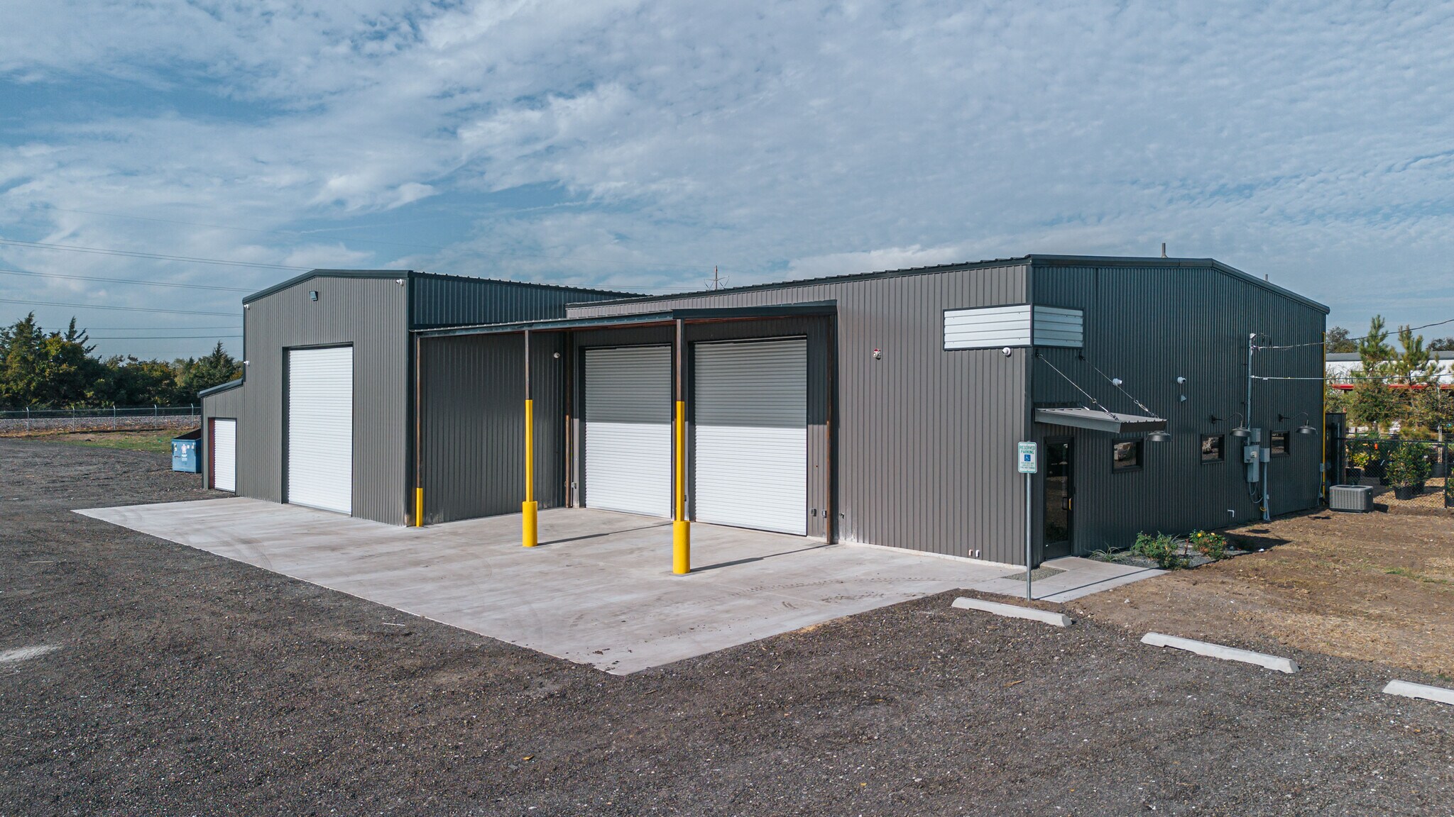 2603 S Kaufman St, Ennis, TX à louer Photo principale– Image 1 sur 55