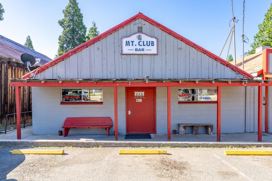 24620 Main St, Foresthill, CA à vendre - Photo de l’immeuble – Image 3 sur 33