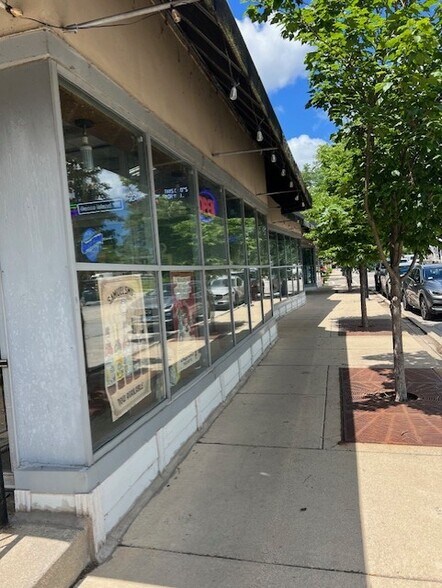 275-279 Green Bay Rd, Wilmette, IL à vendre - Photo de l’immeuble – Image 3 sur 6