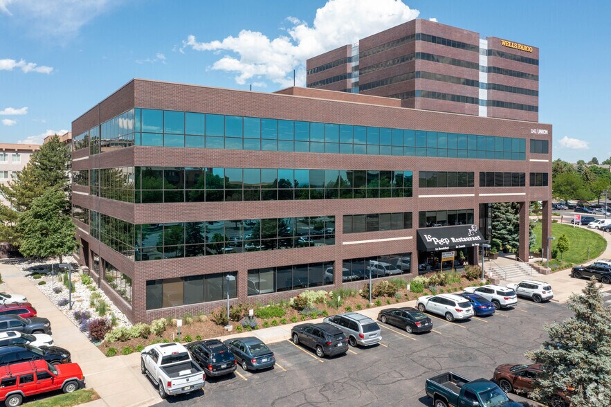 141 Union Blvd, Lakewood, CO à louer - Photo de l’immeuble – Image 2 sur 13