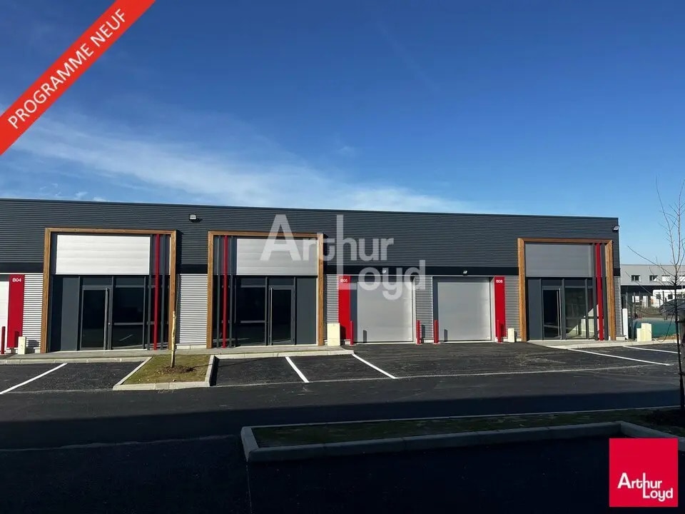 Local d’activités dans Mordelles à louer Photo de l’immeuble– Image 1 sur 8