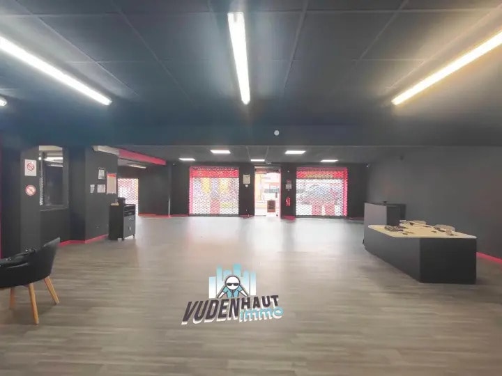 Local commercial dans Toulouse à vendre - Photo de l’immeuble – Image 3 sur 9