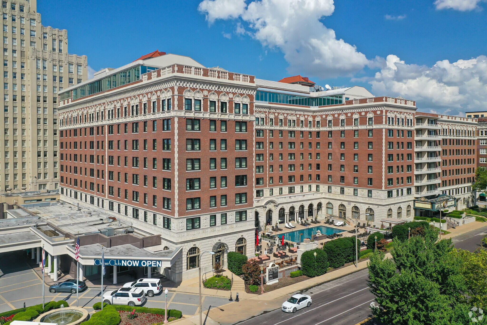 212-232 N Kingshighway Blvd, Saint Louis, MO à louer Photo principale– Image 1 sur 7