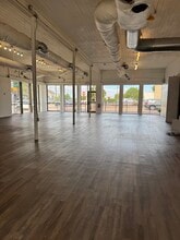 115 S Goliad St, Rockwall, TX à louer Photo intérieure– Image 1 sur 16