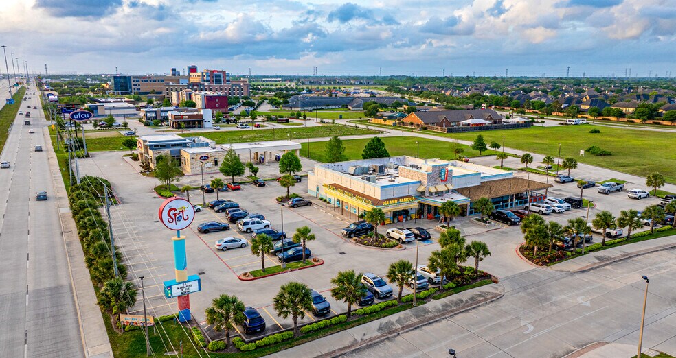 2502 Gulf Fwy S, League City, TX à louer - Photo de l’immeuble – Image 2 sur 9