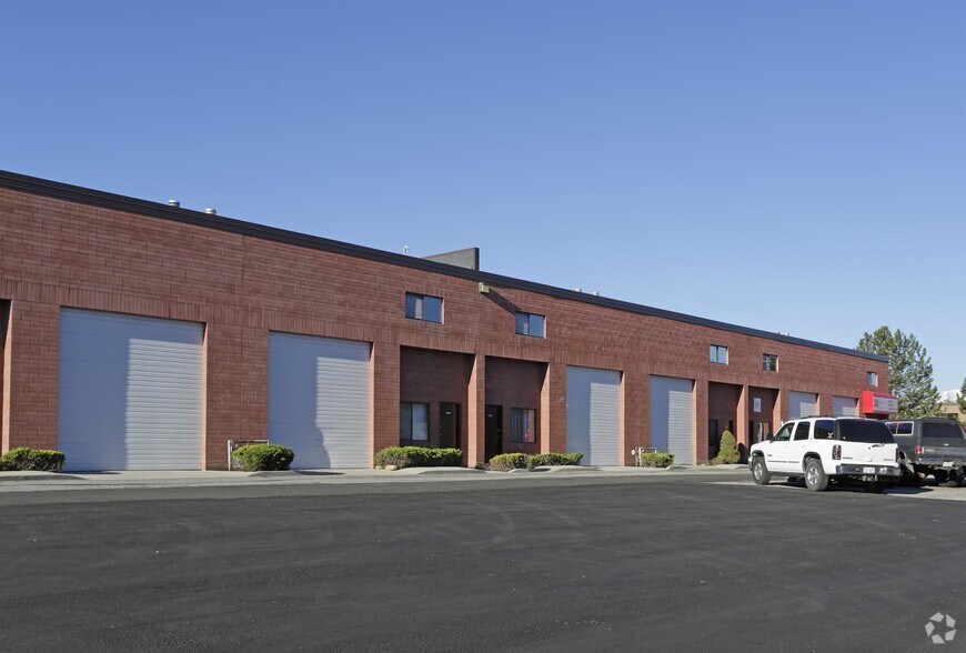 529-559 W 9460 S, Sandy, UT à louer - Photo de l’immeuble – Image 2 sur 4