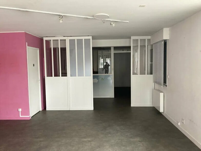 Local commercial dans Quimper à louer - Photo de l’immeuble – Image 3 sur 3