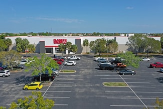 Plus de détails pour 2157 Pine Ridge Rd, Naples, FL - Local commercial à louer