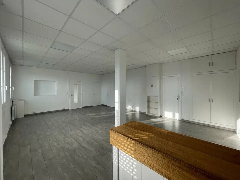Bureau dans Le Havre à louer - Photo de l’immeuble – Image 3 sur 4