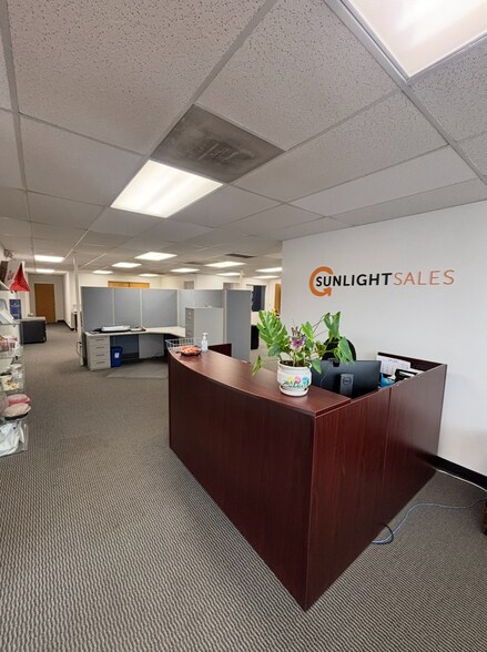 6900 E 47th Avenue Dr, Denver, CO à louer - Photo de l’immeuble – Image 2 sur 10
