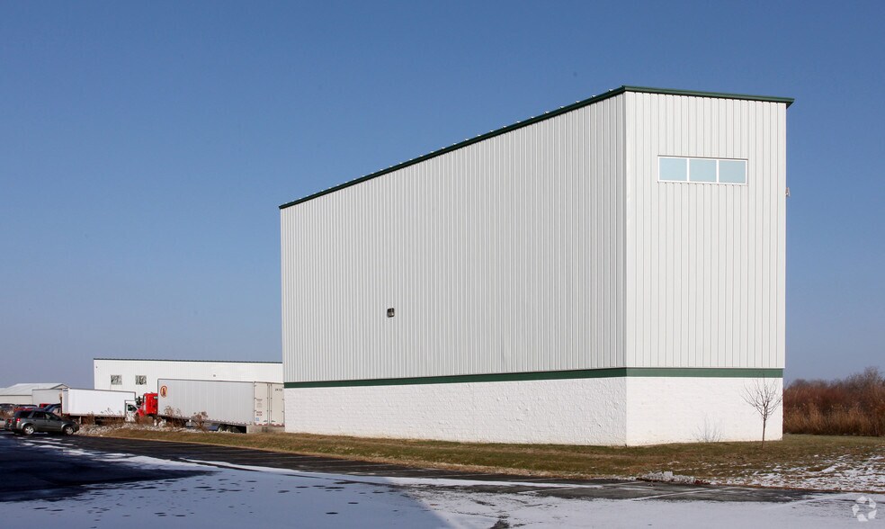 5343 Commerce Square Dr, Indianapolis, IN à vendre - Photo de l’immeuble – Image 3 sur 14