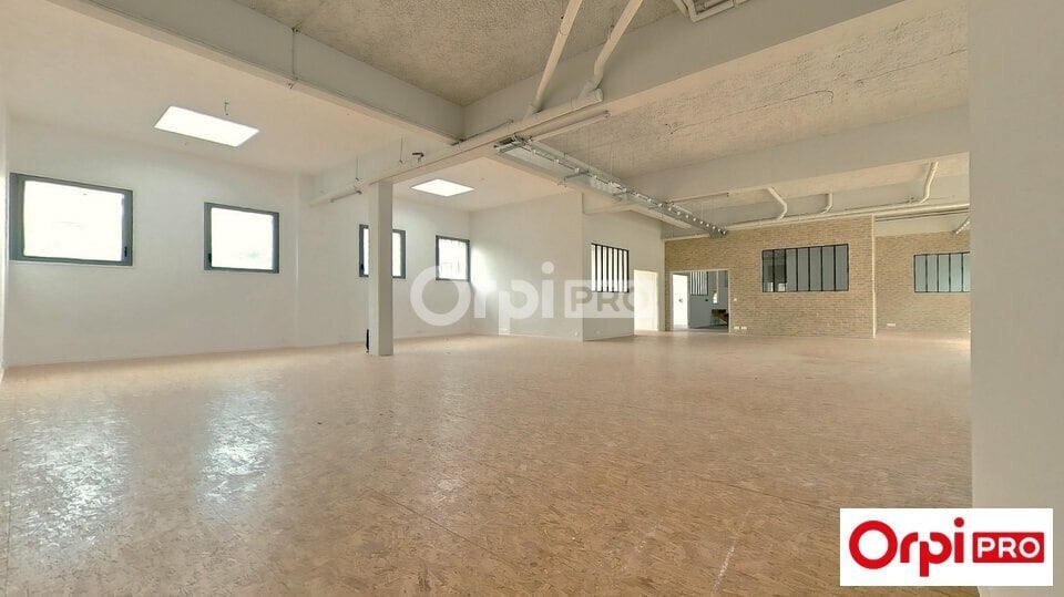 Local commercial dans Lille à louer Photo de l’immeuble– Image 1 sur 9