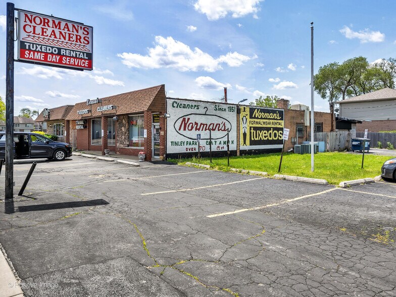 17702 Oak Park Ave, Tinley Park, IL à vendre - Photo de l’immeuble – Image 3 sur 33