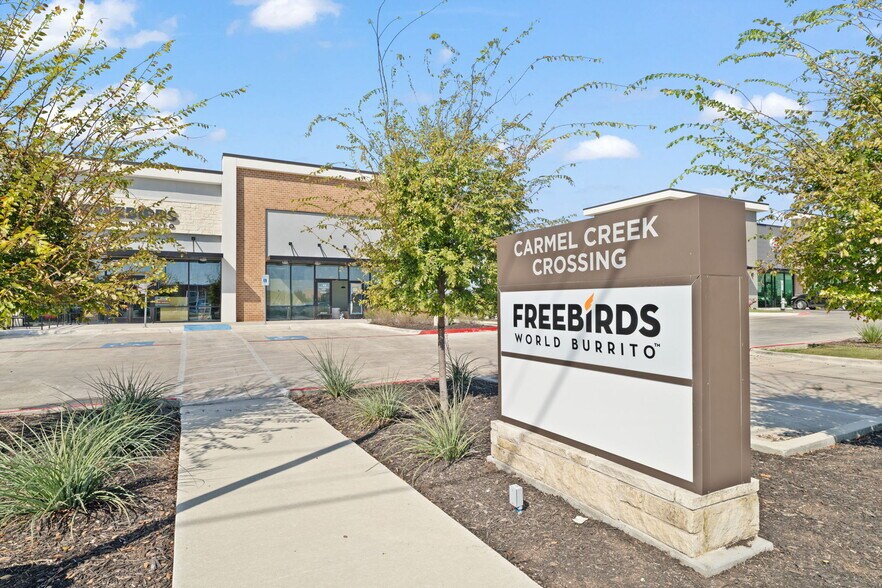 126 Chris Kelley blvd, Hutto, TX à vendre - Photo de l’immeuble – Image 2 sur 7