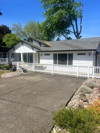 Plus de détails pour 15829 SW 1st St, Sherwood, OR - Bureau/Local commercial à louer