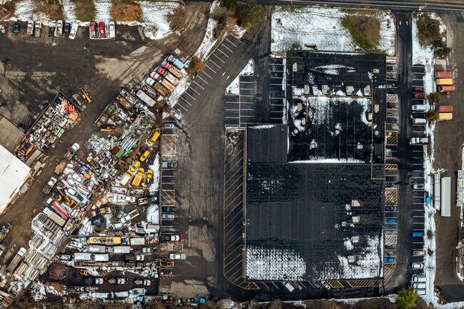 Plus de détails pour 40 Brunswick Ave, Edison, NJ - Industriel/Logistique à vendre