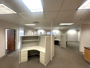 777 Beachway Dr, Indianapolis, IN à louer Photo intérieure– Image 2 sur 9