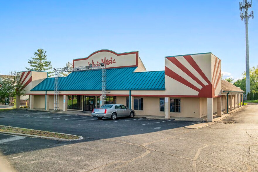 7567 Mall Rd, Florence, KY à vendre - Photo de l’immeuble – Image 1 sur 9
