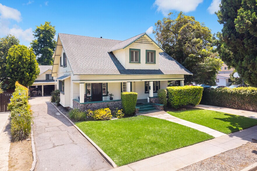 1156 Steuben St, Pasadena, CA à vendre - Photo principale – Image 1 sur 36