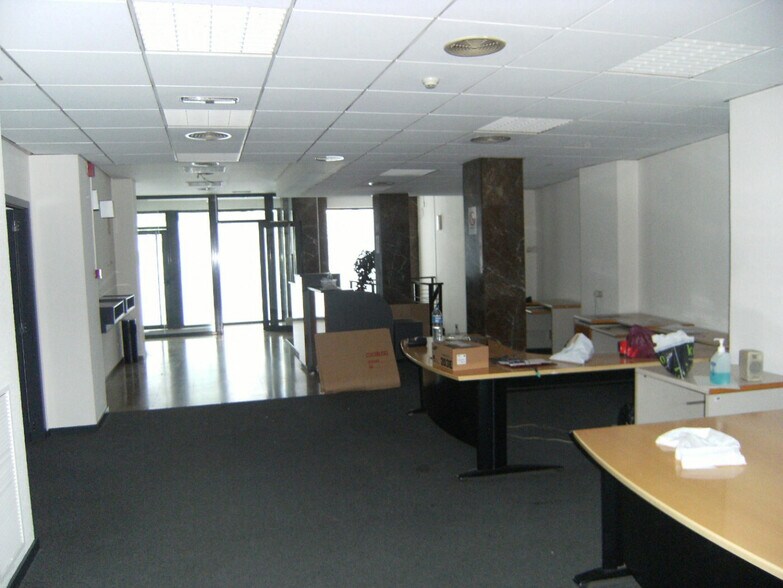 Local commercial dans Algemesí à vendre - Photo de l’immeuble – Image 1 sur 9