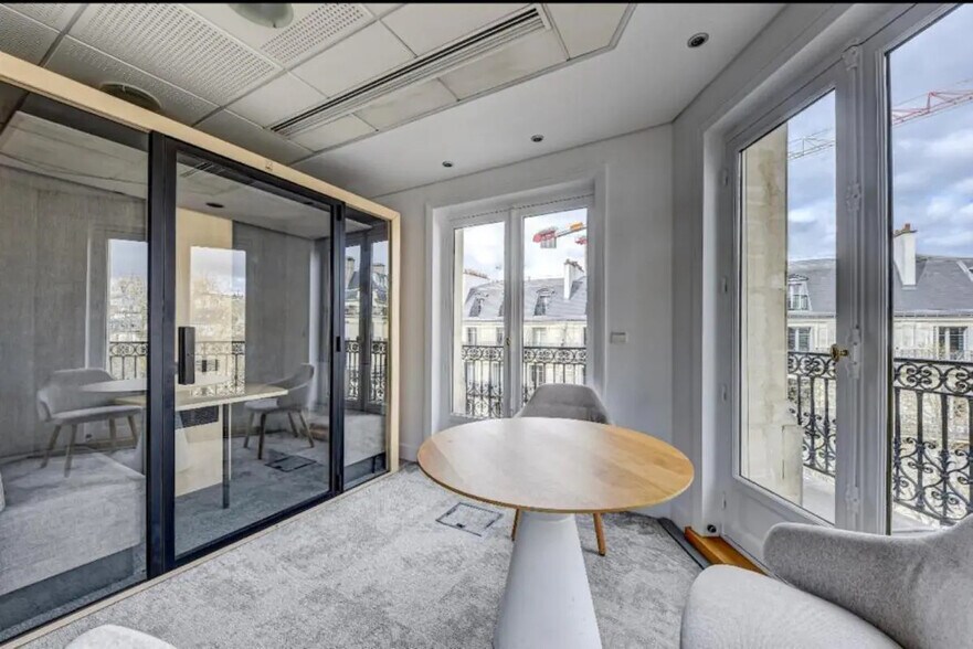 6 Avenue Franklin D. Roosevelt, Paris à louer - Photo intérieure – Image 3 sur 3