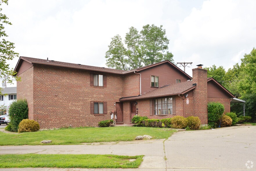 26 Bryant Ln, Hamilton, OH à vendre - Photo principale – Image 1 sur 4