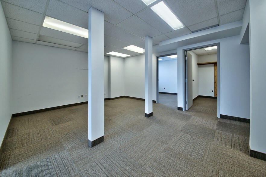 1144 Rue Saint-Laurent O, Longueuil, QC à louer - Photo intérieure – Image 3 sur 16