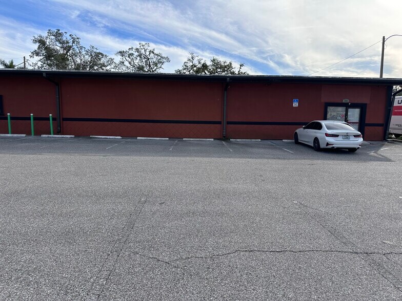 1002 Manatee Ave, Bradenton, FL à louer - Photo de l’immeuble – Image 2 sur 2