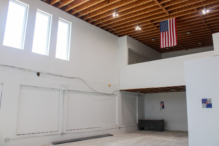 8100 Memorial Pky SW, Huntsville, AL à louer - Photo de l’immeuble – Image 3 sur 6
