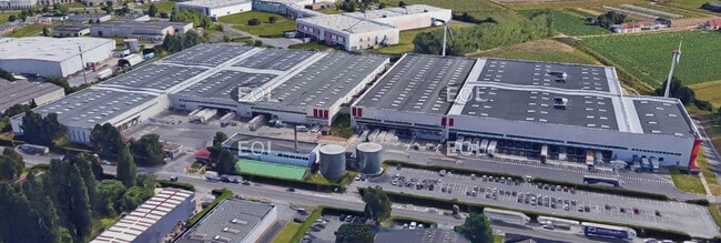 Plus de détails pour Industriel/Logistique à louer