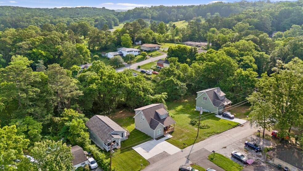 6215 Walden Ave, Chattanooga, TN à vendre - Photo de l’immeuble – Image 3 sur 6