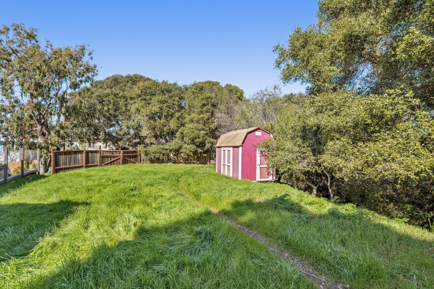 0 Fairview Rd, Richmond, CA à vendre - Photo principale – Image 1 sur 27