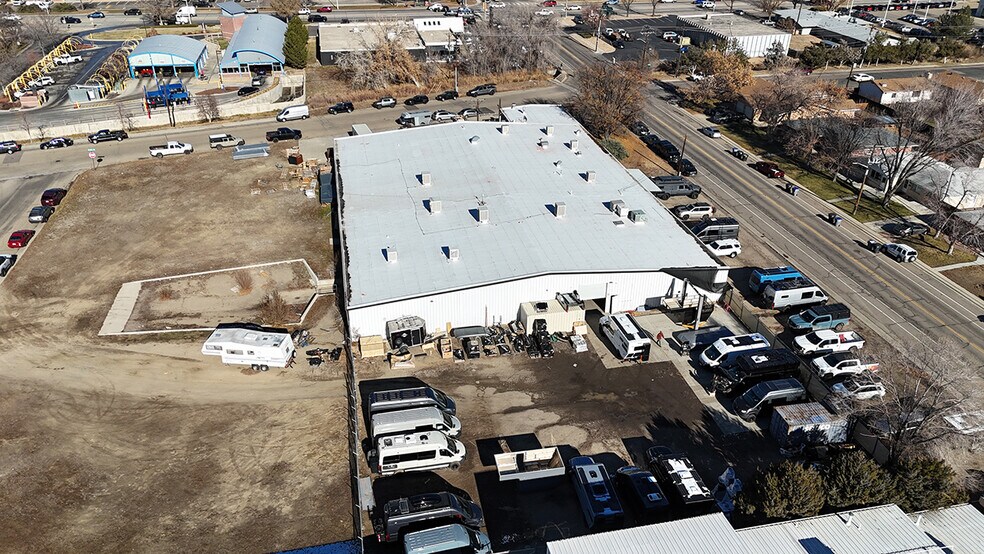 711 S Bowen St, Longmont, CO à louer - Photo de l’immeuble – Image 3 sur 9