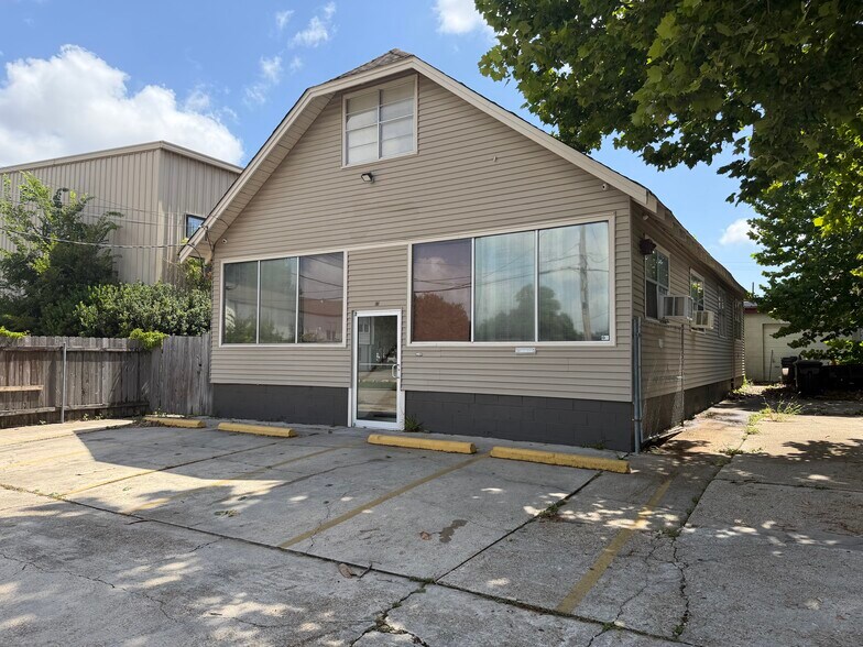 101 Pasadena Ave, Metairie, LA à louer - Photo de l’immeuble – Image 1 sur 10