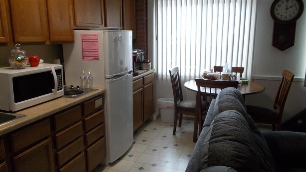 20 W 3rd St, Havre, MT à vendre - Photo intérieure – Image 3 sur 26