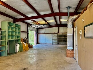 Plus de détails pour 203 W Pembroke Ave, Dallas, TX - Local d’activités à vendre