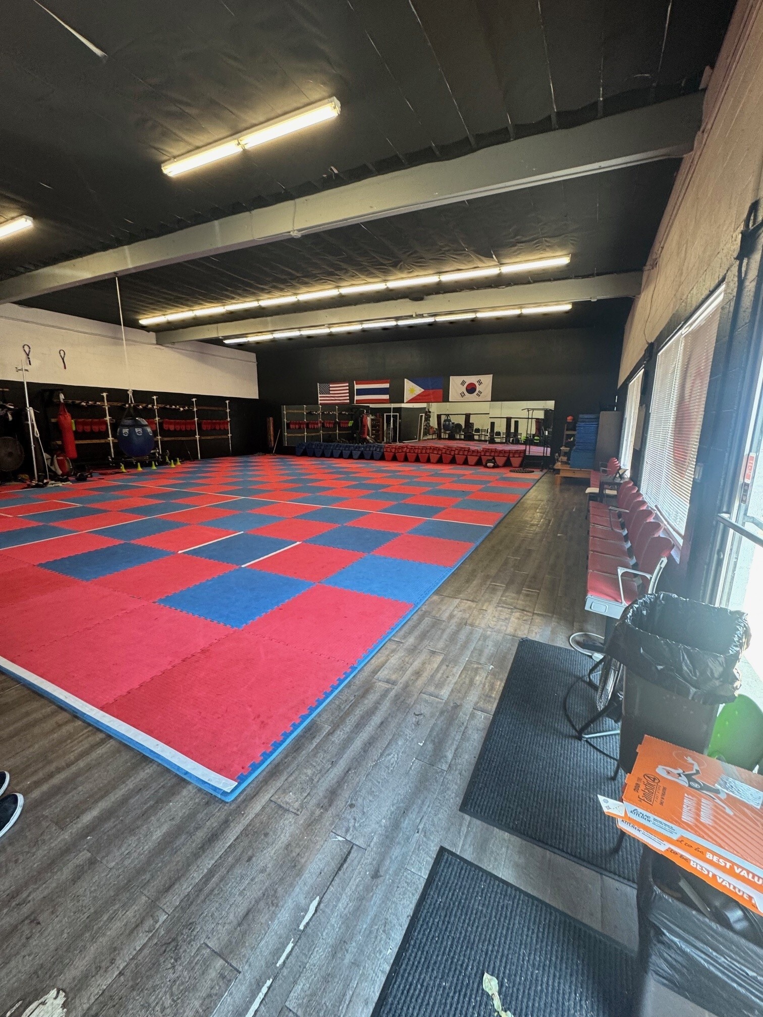 6161 Lincoln Ave, Buena Park, CA à louer Photo intérieure– Image 1 sur 4