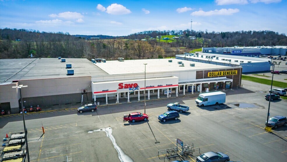 2772 Maysville Pike, Zanesville, OH à louer - Photo de l’immeuble – Image 1 sur 8