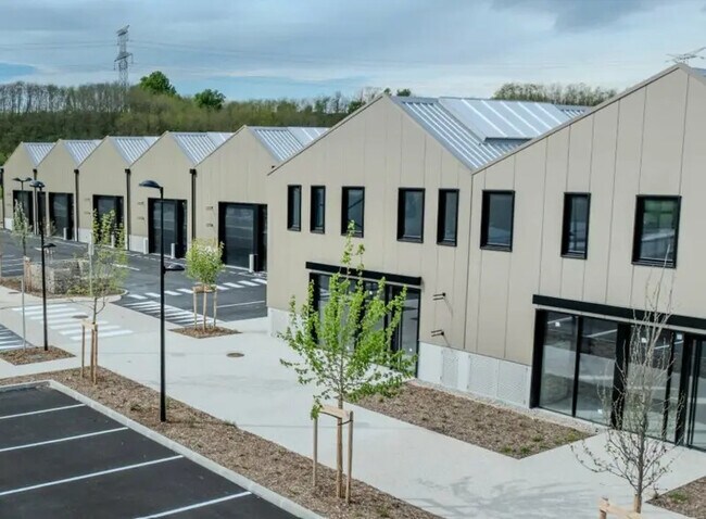 Plus de détails pour 2 Route D'Heyrieux, Toussieu - Industriel/Logistique à vendre