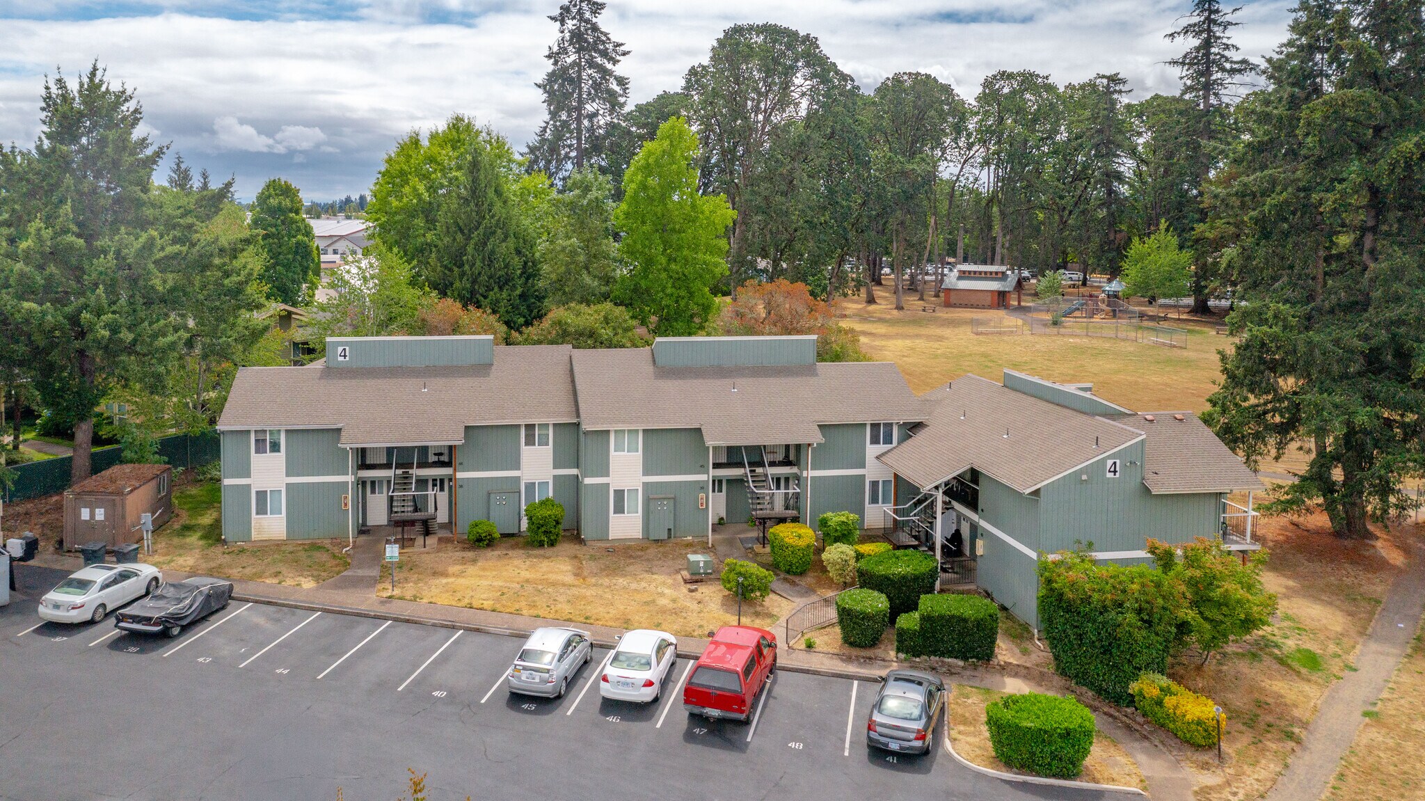 2048 NE Highway 99W, McMinnville, OR à vendre Photo de l’immeuble– Image 1 sur 56