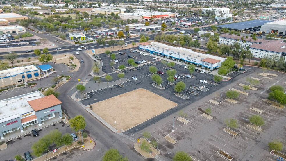 1903 S Country Club Dr, Mesa, AZ à louer - Photo de l’immeuble – Image 2 sur 27